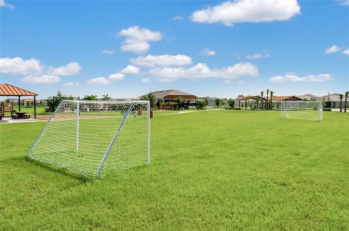 Image No.45-5 Bed Property for sale