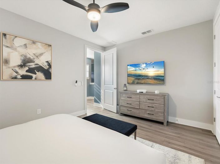 Image No.46-10 Bed Property for sale