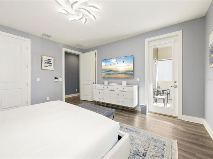 Image No.49-10 Bed Property for sale