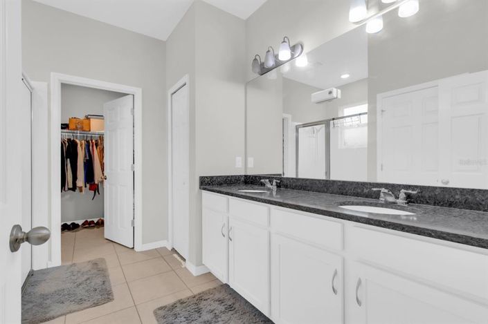 Image No.16-Propriété de 4 chambres à vendre à Kissimmee