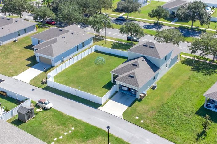 Image No.3-Propriété de 4 chambres à vendre à Kissimmee