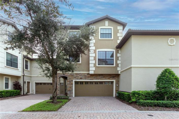 Image No.1-4 Bed Townhouse for sale