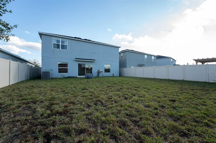 Image No.17-4 Bed Property for sale