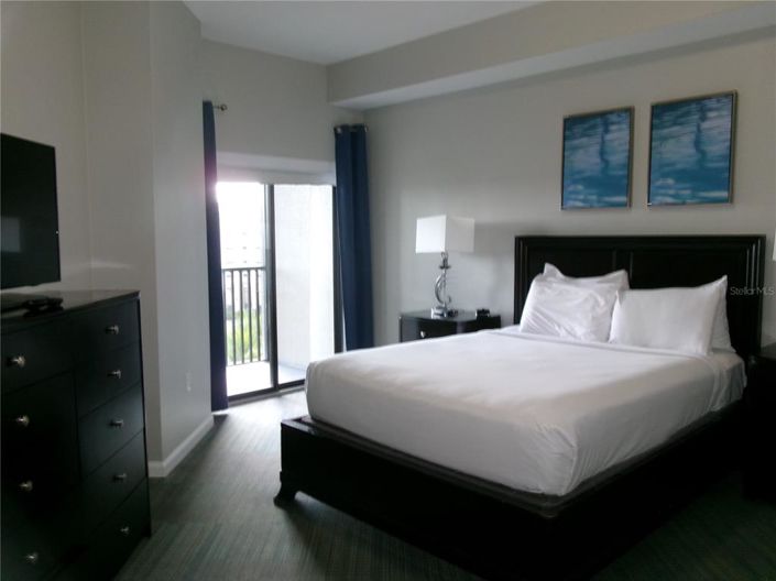 Image No.19-2 Bed Property for sale