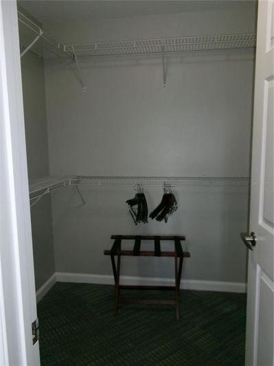 Image No.21-2 Bed Property for sale