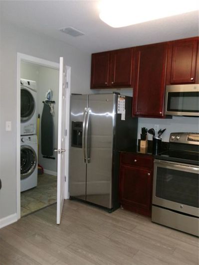 Image No.7-2 Bed Property for sale