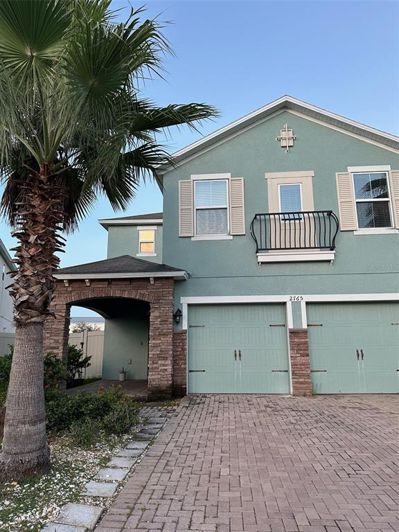 Image No.2-4 Bed Property for sale