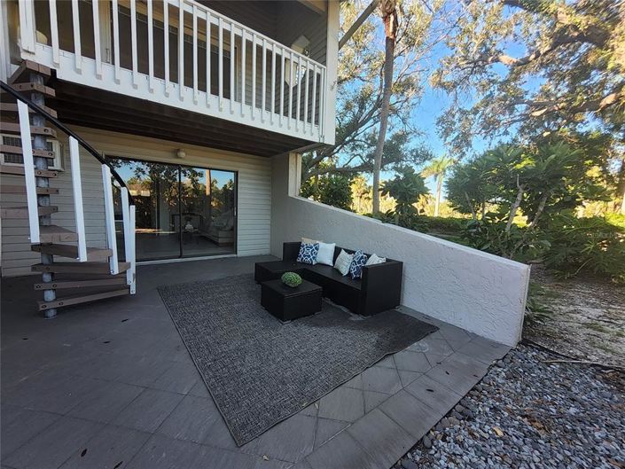 Image No.28-3 Bed Townhouse for sale