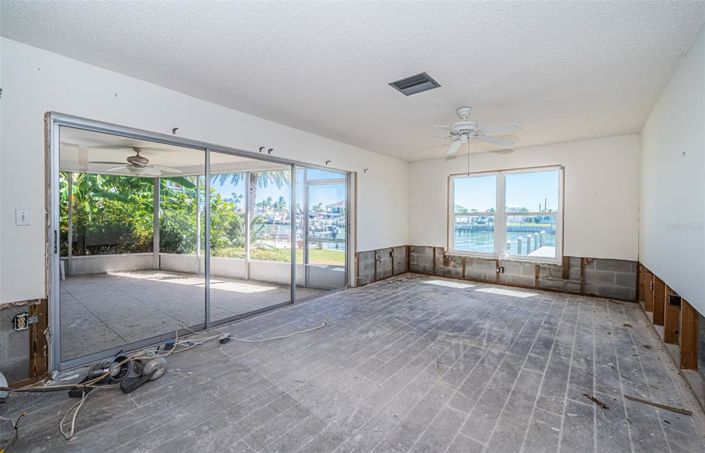 Image No.18-3 Bed Property for sale