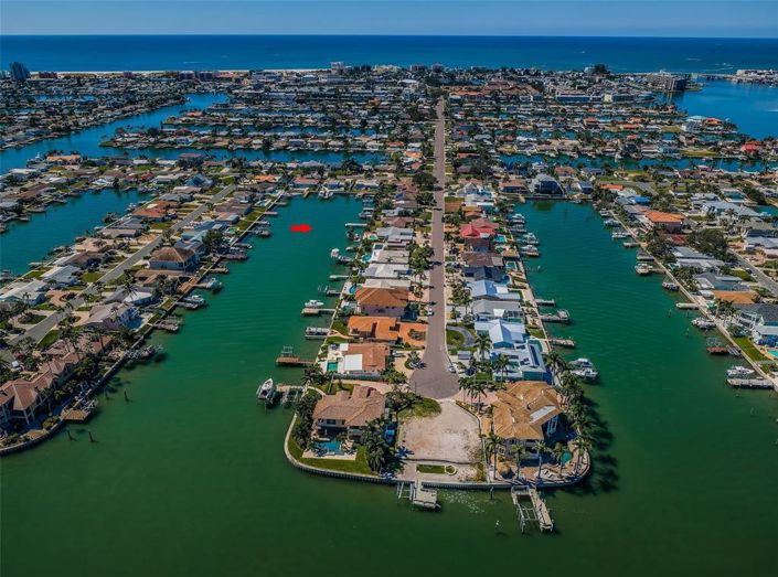 Image No.41-3 Bed Property for sale