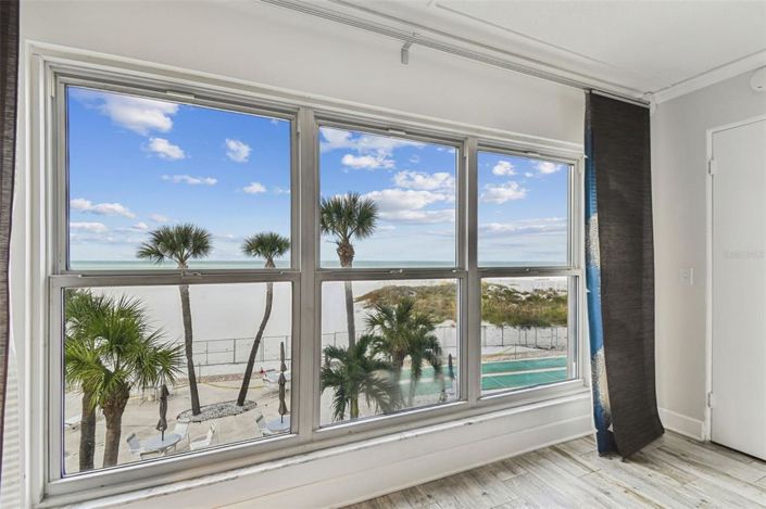 Image No.26-2 Bed Property for sale