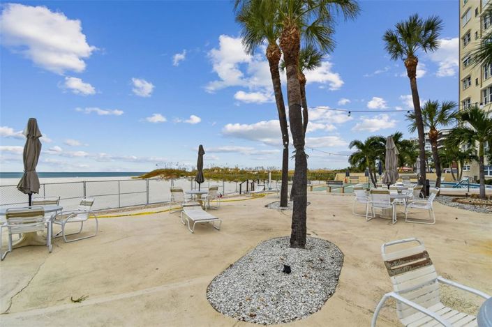 Image No.51-2 Bed Property for sale