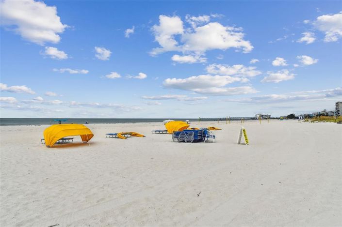 Image No.53-2 Bed Property for sale