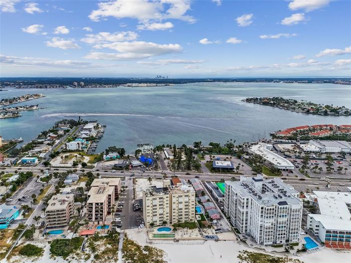 Image No.72-2 Bed Property for sale