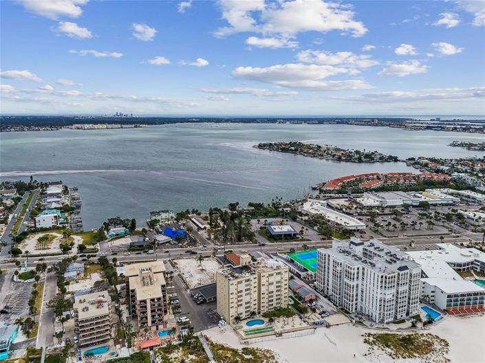 Image No.76-2 Bed Property for sale