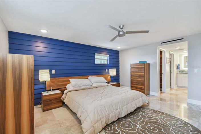 Image No.19-2 Bed Property for sale