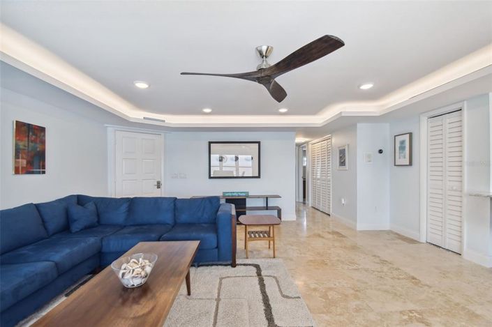 Image No.35-2 Bed Property for sale