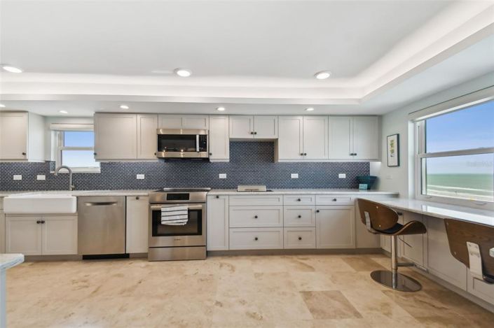 Image No.39-2 Bed Property for sale