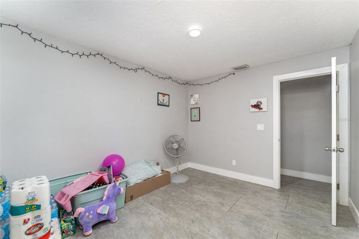 Image No.14-3 Bed Property for sale