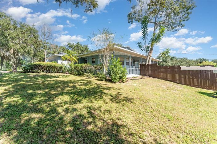 Image No.21-3 Bed Property for sale