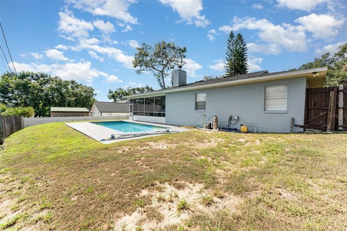 Image No.22-3 Bed Property for sale