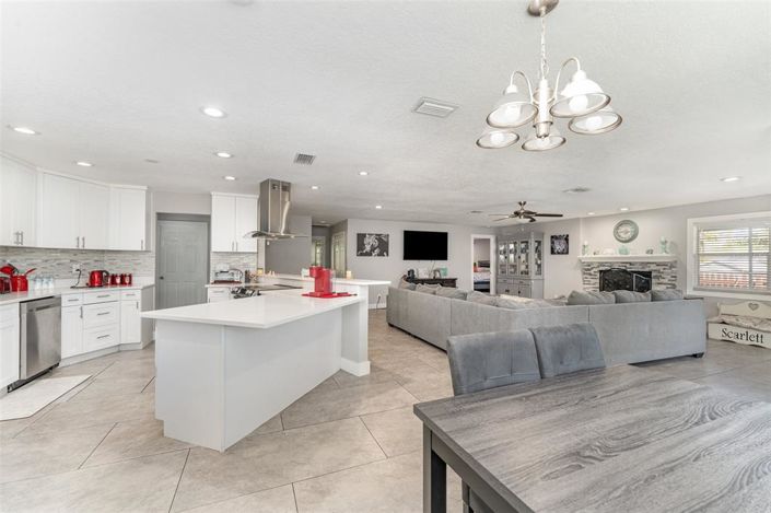 Image No.6-3 Bed Property for sale