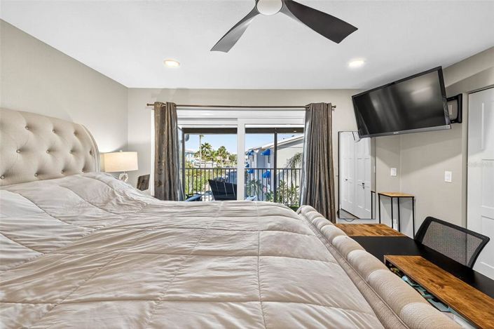 Image No.33-2 Bed Property for sale