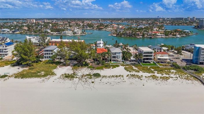 Image No.13-5 Bed Property for sale