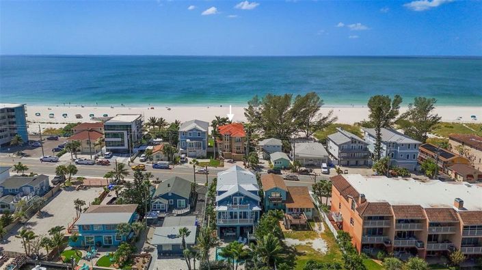 Image No.76-5 Bed Property for sale