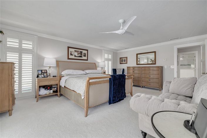 Image No.32-4 Bed Property for sale