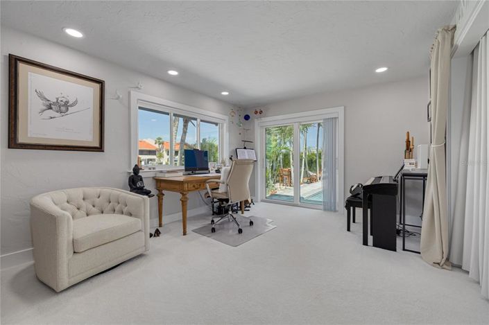 Image No.38-4 Bed Property for sale