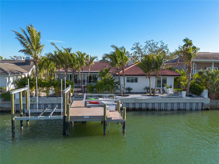 Image No.53-4 Bed Property for sale