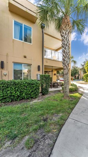 Image No.44-4 Bed Townhouse for sale