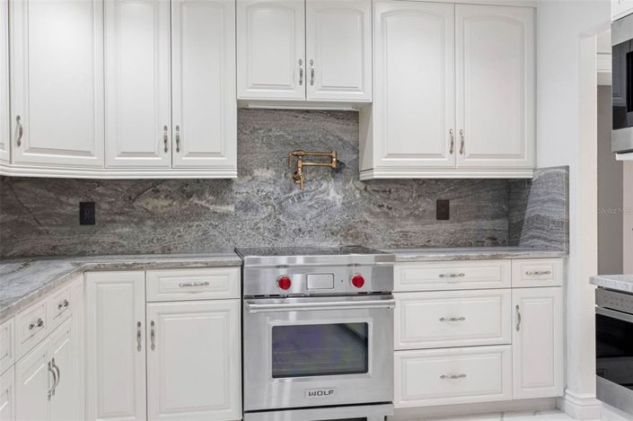 Image No.11-3 Bed Property for sale