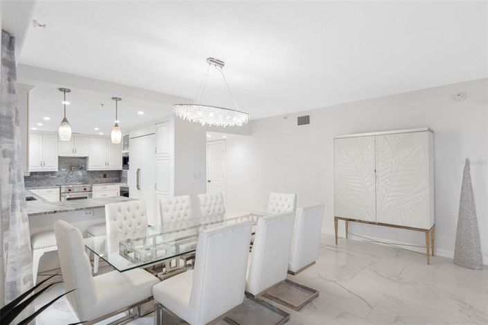 Image No.24-3 Bed Property for sale