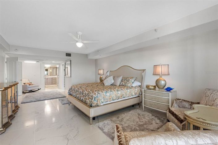 Image No.51-3 Bed Property for sale