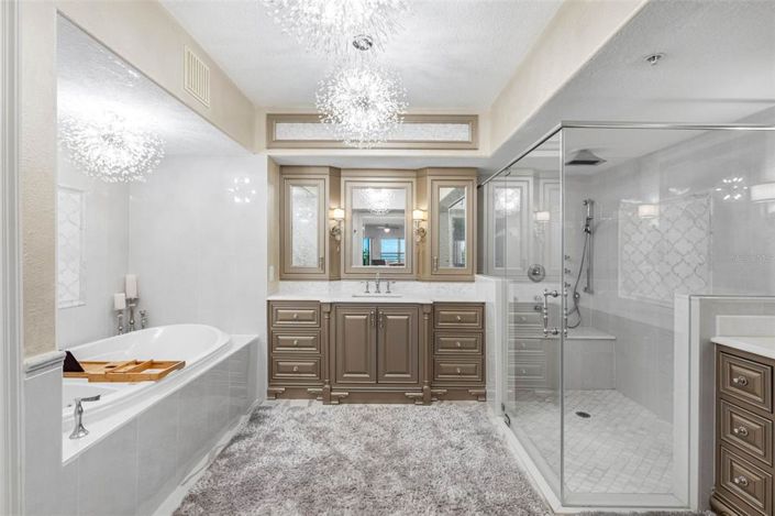 Image No.55-3 Bed Property for sale