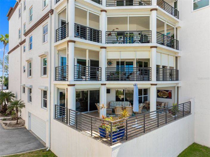 Image No.62-3 Bed Property for sale