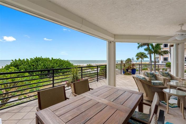 Image No.66-3 Bed Property for sale