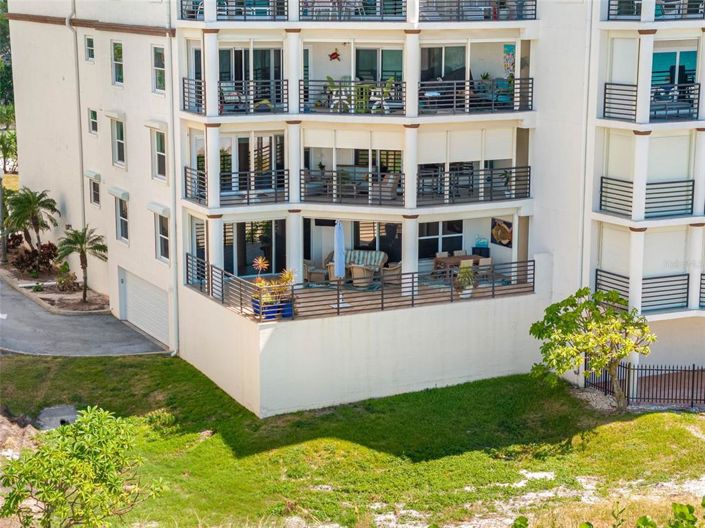 Image No.74-3 Bed Property for sale