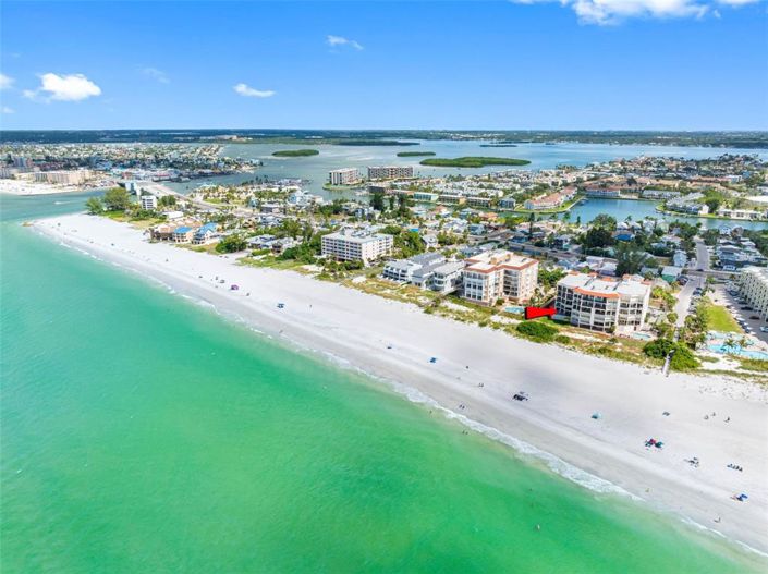 Image No.77-3 Bed Property for sale