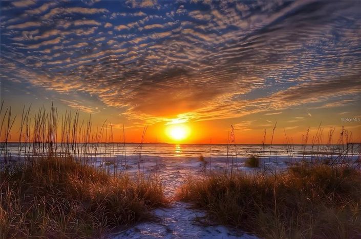 Image No.80-3 Bed Property for sale