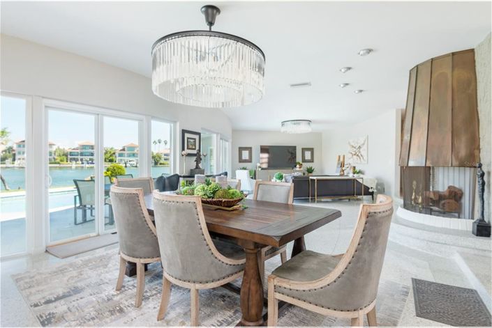 Image No.13-4 Bed Property for sale