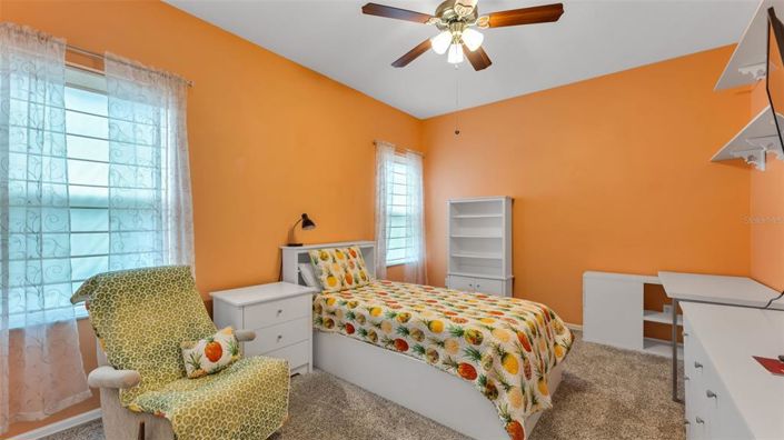 Image No.24-5 Bed Property for sale