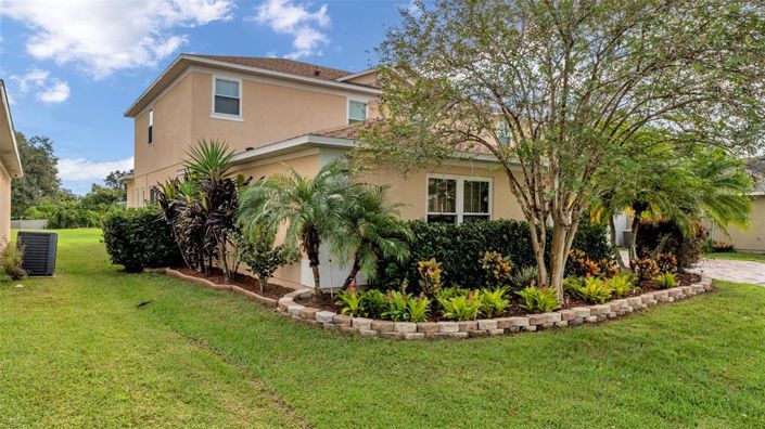 Image No.48-5 Bed Property for sale