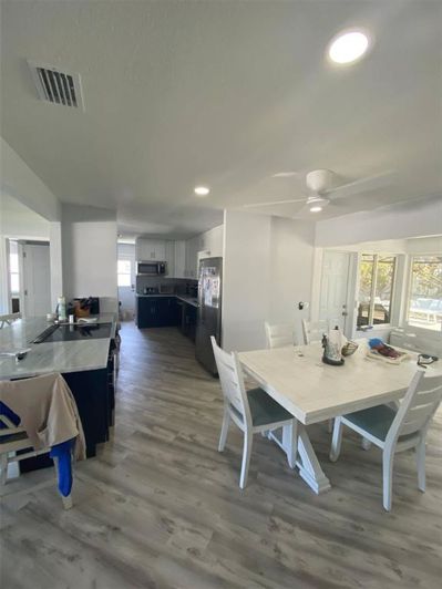 Image No.8-2 Bed Property for sale