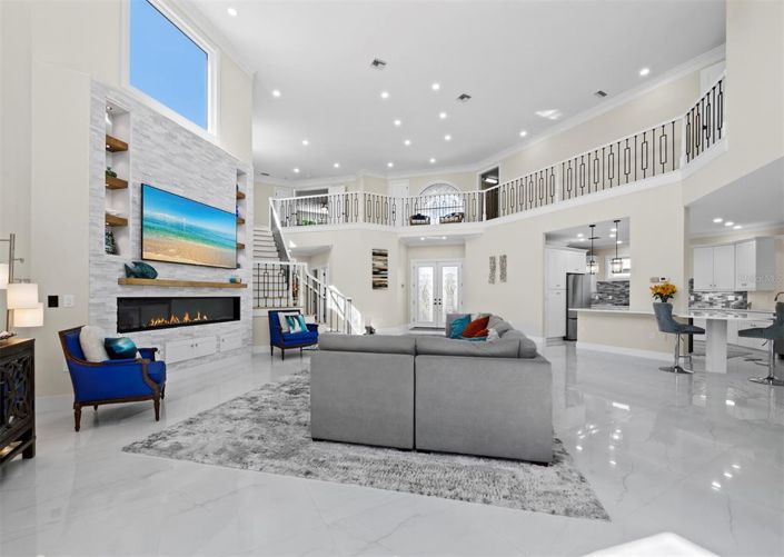 Image No.4-5 Bed Property for sale