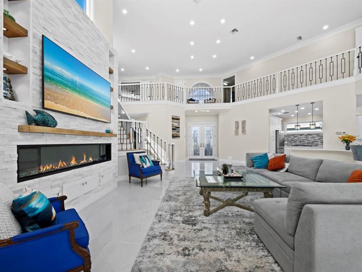 Image No.5-5 Bed Property for sale