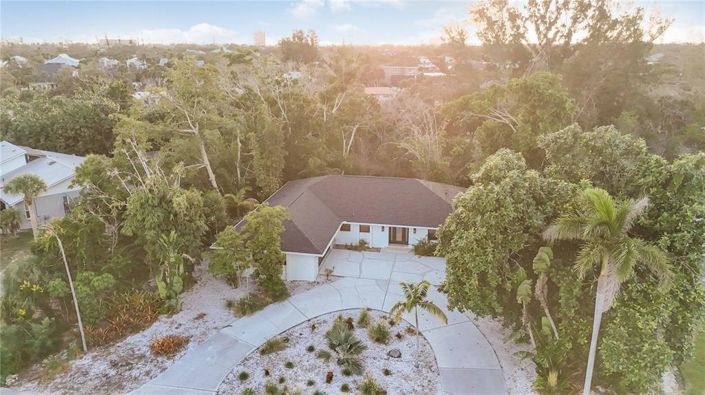 Image No.38-3 Bed Property for sale