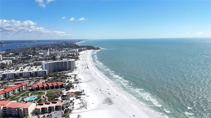 Image No.71-3 Bed Property for sale